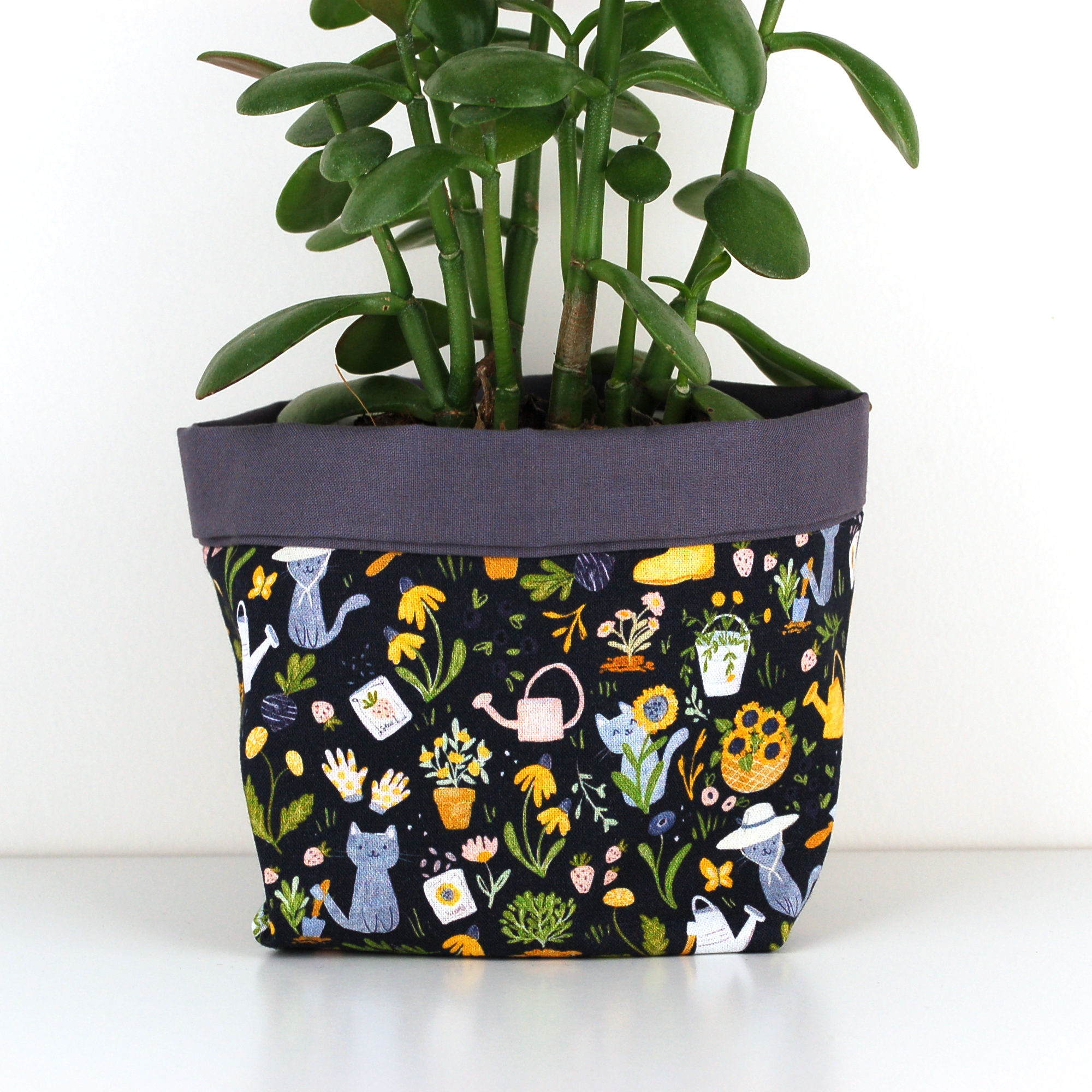Gardening Cats Fabric Planter, Fabric Plant Pot Cover, Flower Pot Cover   Zinnia's Closet